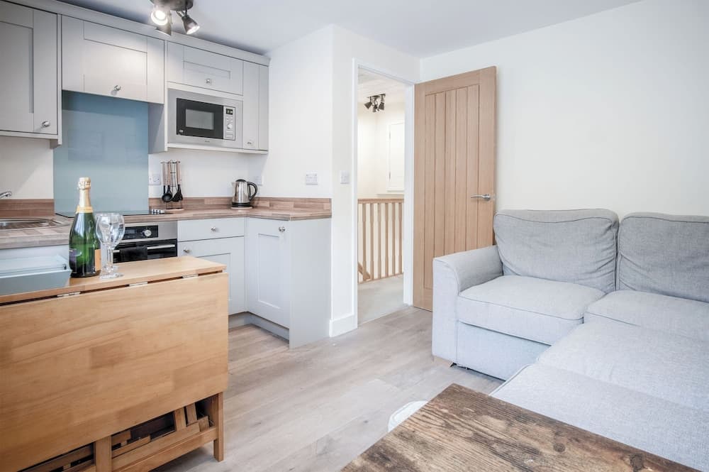 Dolphin - 2 Bedroom Apartment - Saundersfoot