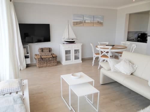Apartment in Nieuwpoort With Ocean Views