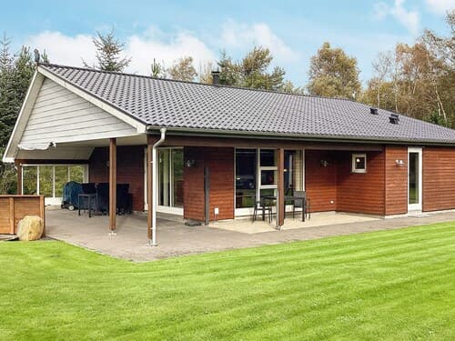 4 Star Holiday Home in Farso