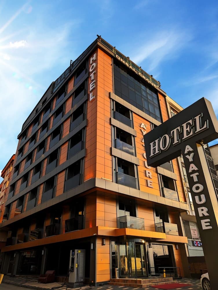 Ayatoure Hotel