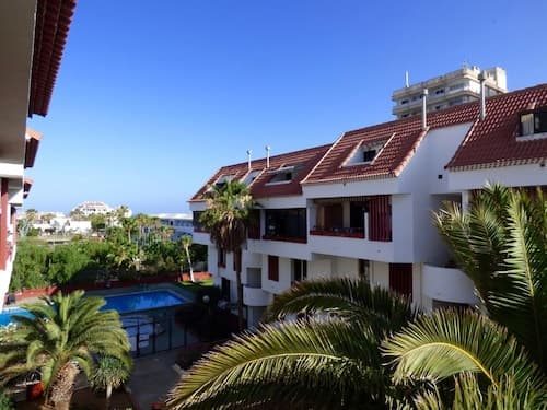 Belvilla by OYO Apartment in Arona