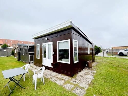 Lovely Holiday Home in Vlaanderen With Garden