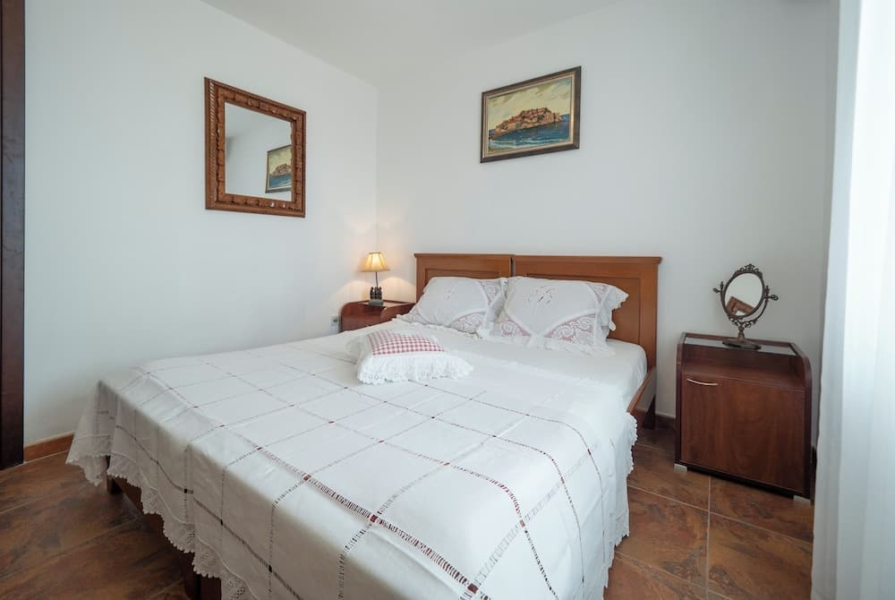 Casa Pastrovici del Mare