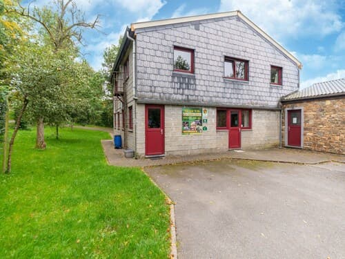 Spacious Group Stay in Wanne