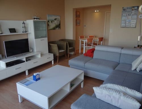 Apartment in Nieuwpoort With Views