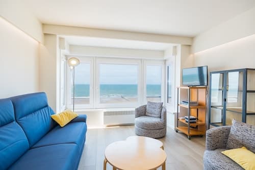 Attractive Apartment on the 7th Floor