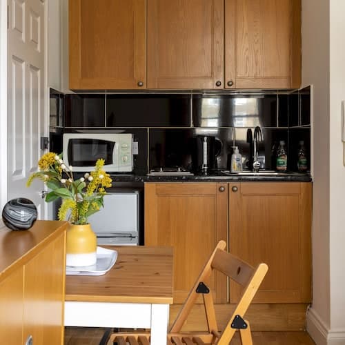 Cosy Studio in Earls Court Flat 10