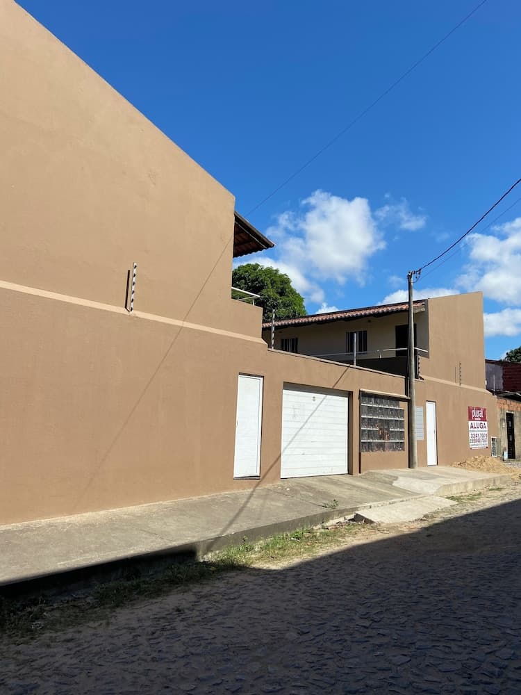 Konaklama yerinin ön cephesi