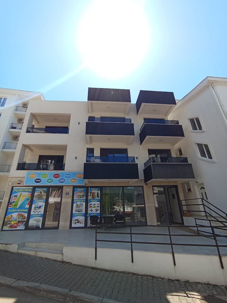 Lux Apartmani Djukic