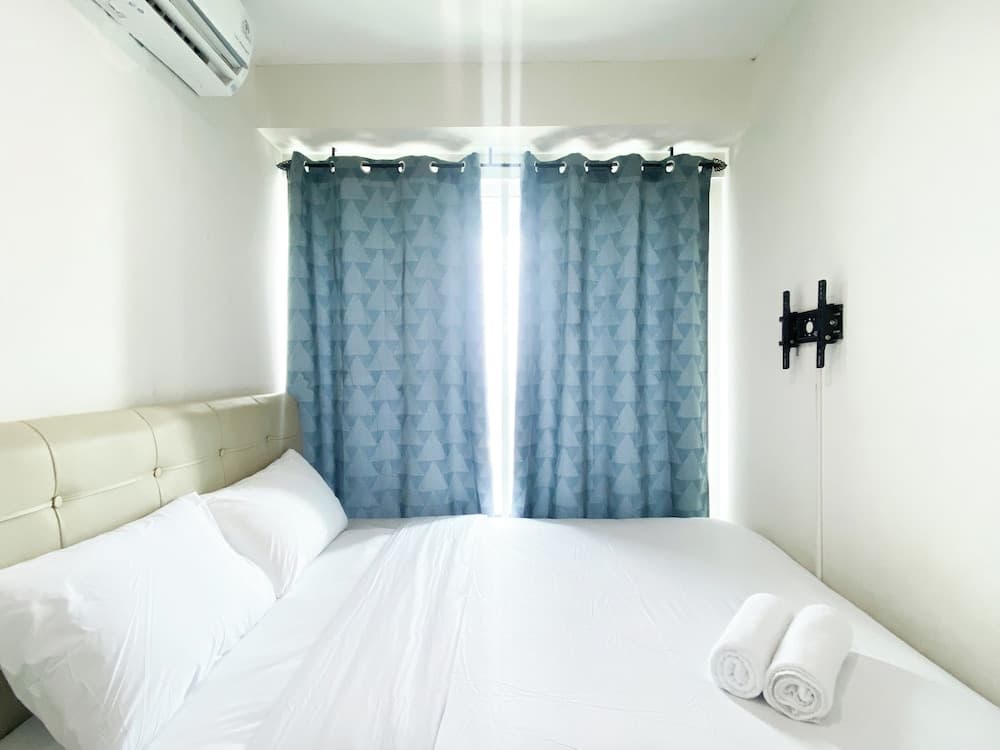 Good And Homey 2Br At Grand Kamala Lagoon Apartment