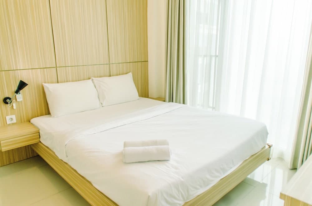 Comfort And Minimalist 1Br At Tree Park City Bsd Apartment