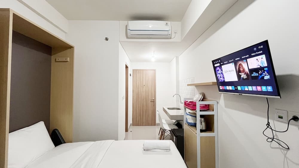 Restful Studio (No Kitchen) At Bandaraya - Tallasa City Makassar Apartment