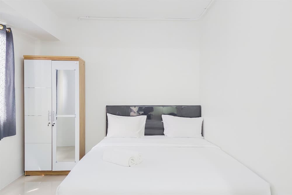 Well Furnished With Cozy Designed Studio Urbantown Serpong Apartment
