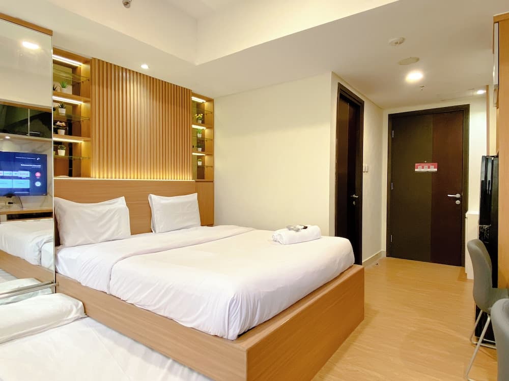Minimalist Look Studio Room Pollux Chadstone Apartment