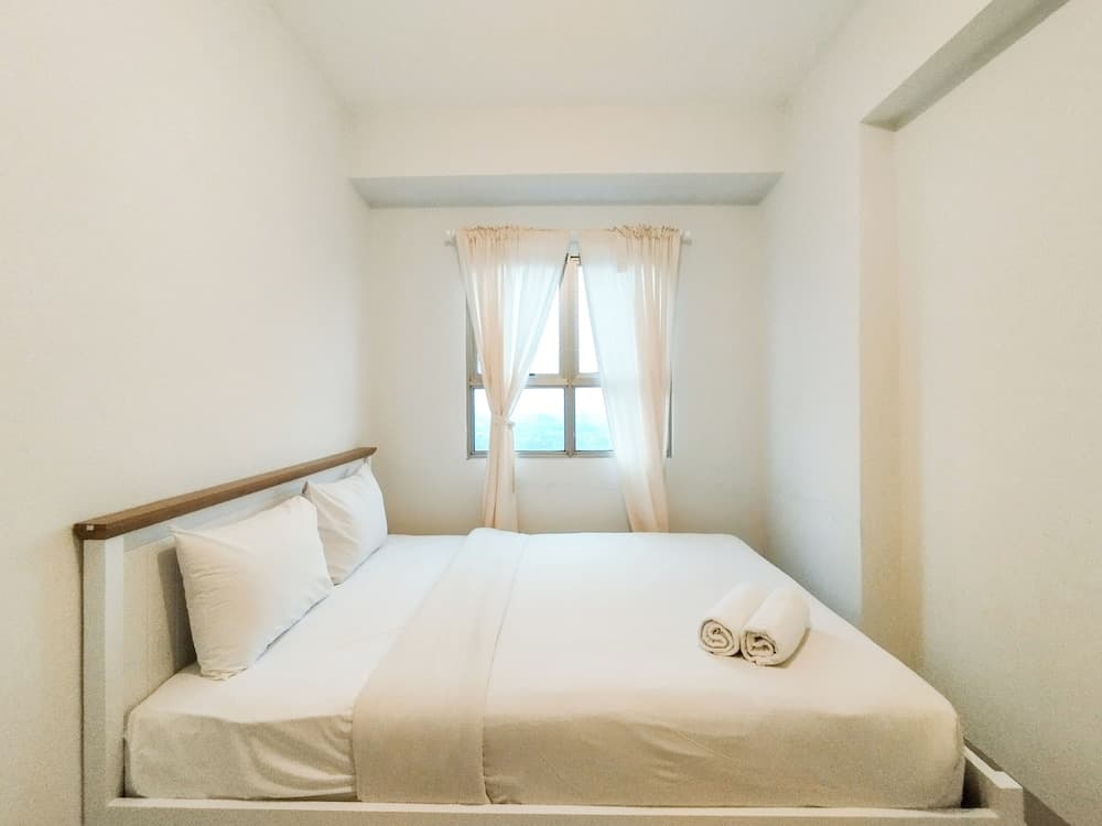 Modern 2Br At Mekarwangi Square Cibaduyut Apartment
