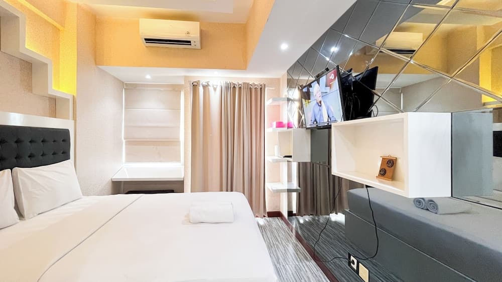 Simply And Cozy Living Studio Vida View Makassar Apartment