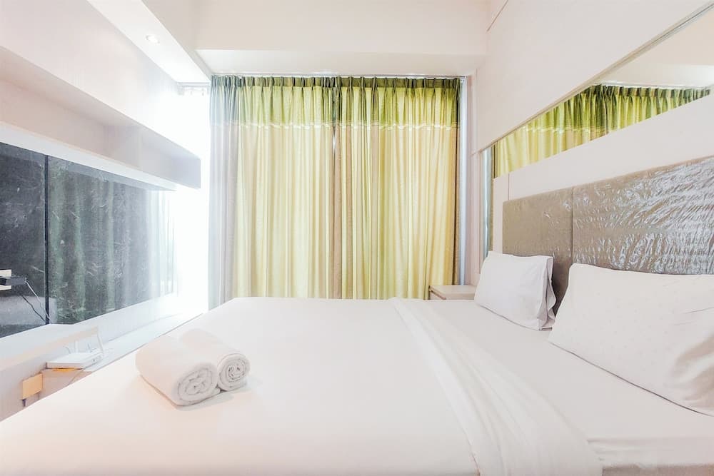 Spacious And Comfy 1Br Tree Park City Bsd Apartment