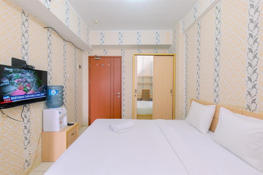 Good Deal And Homey Studio At Margonda Residence 4 Apartment