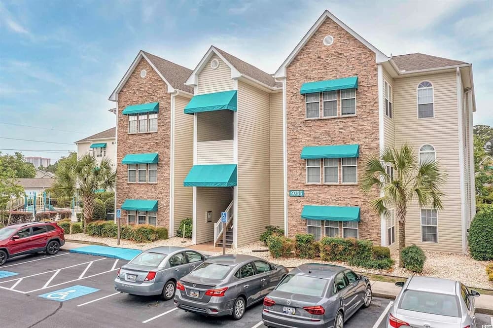 Savannah Shores