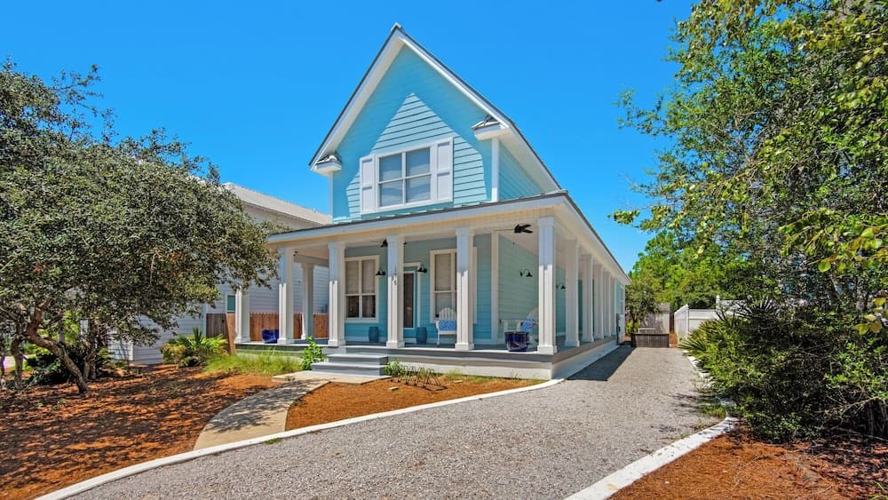 3 Minute Walk to Beach- Neighborhood Pool - Wraparound Porch