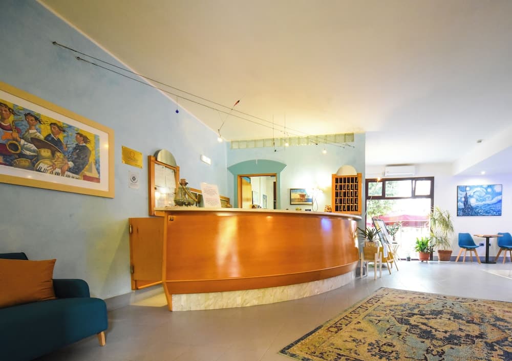 Hotel KonTiki