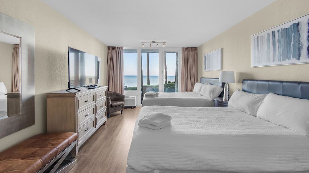 Ground-floor Studio at Sandestin Golf & Beach Resort: Sleeps 4