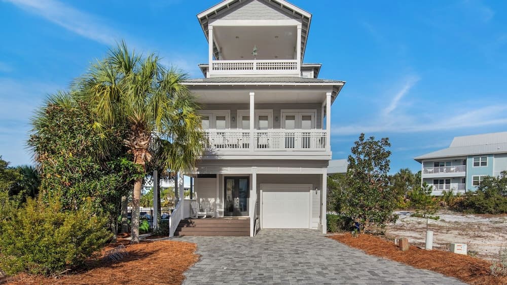Private Pool, Golf Cart, Steps to the Beach