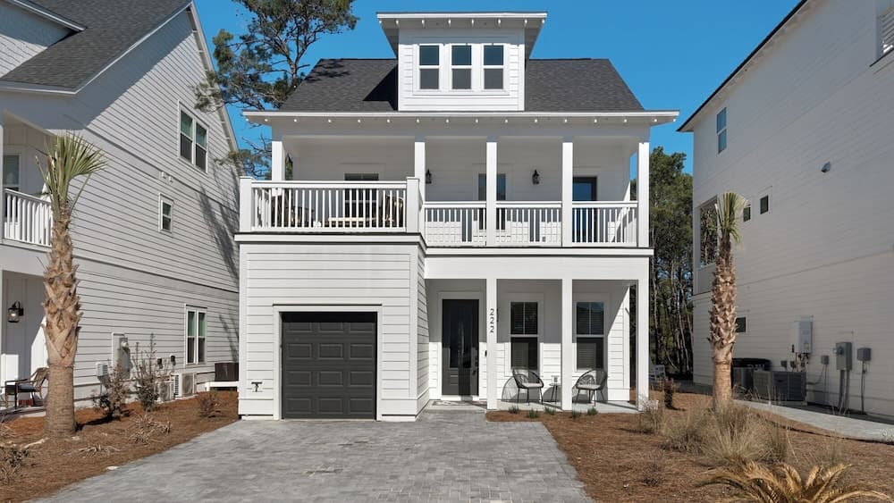 Stunning Inlet Beach Home 1/2 Mile to Beach - Close to Dining + Shopping