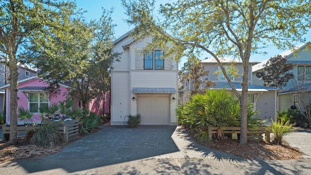 Access to Watercolor Pools & Beach Club - 4-bedroom Beach Oasis - Sleeps 8