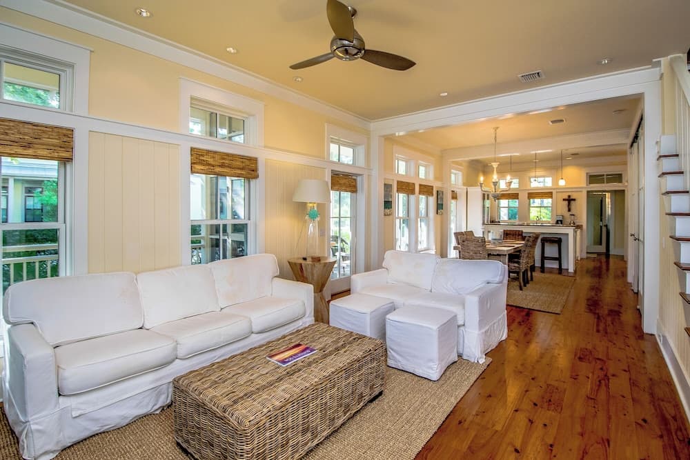 Watercolor Beach Home With Resort Amenity Passes - Close to Seaside- Sleeps 8