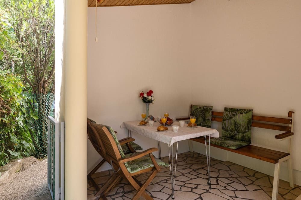 Garden Vista Apartment