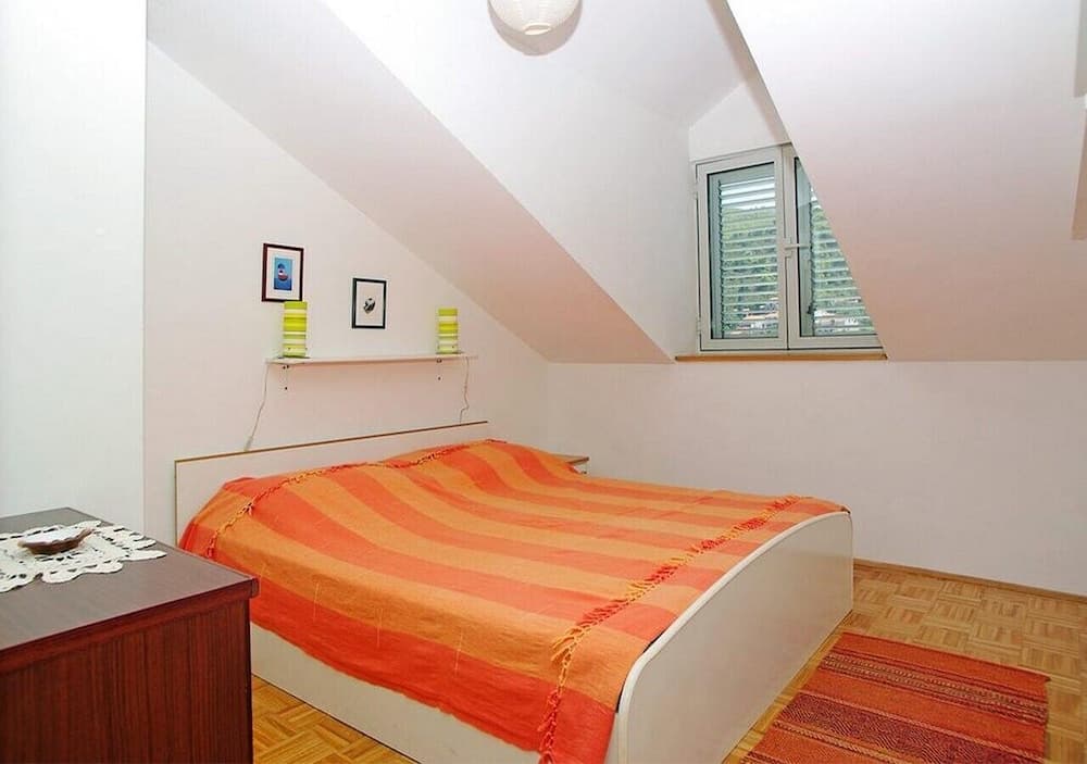 Apartments Tomašić