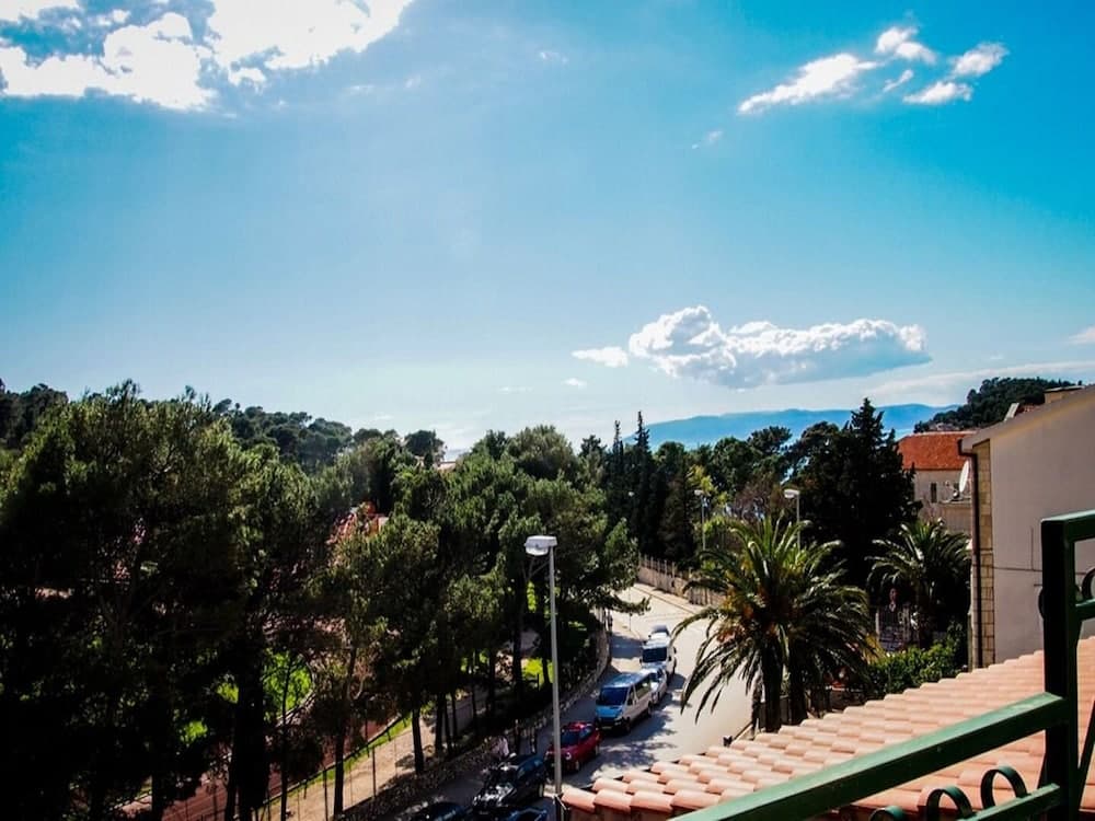 Srzi 1 - 200 m From sea - A4