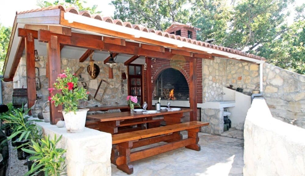 Anamaria - sea and Mountain View - H