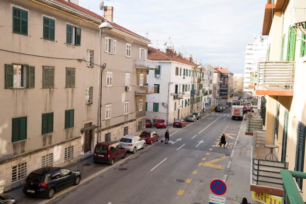 Darko - Spacious - A1