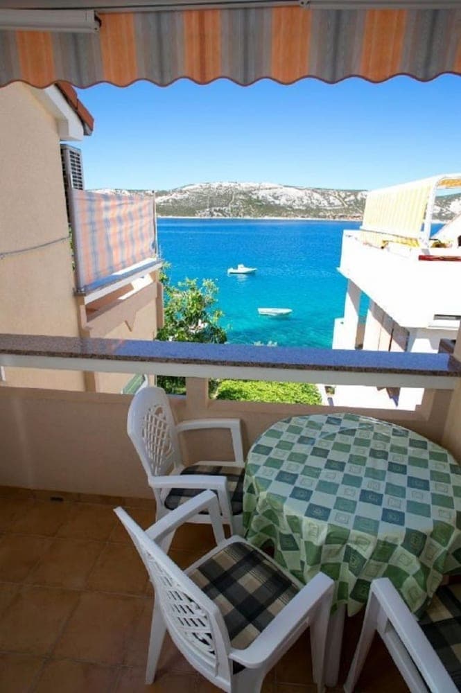 Nera - 10 m From Beach - A2