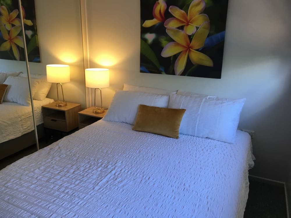 Longreach Private Apartments