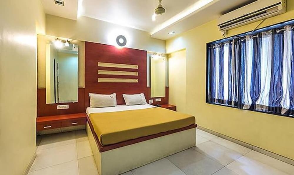 FabHotel Skylark Inn
