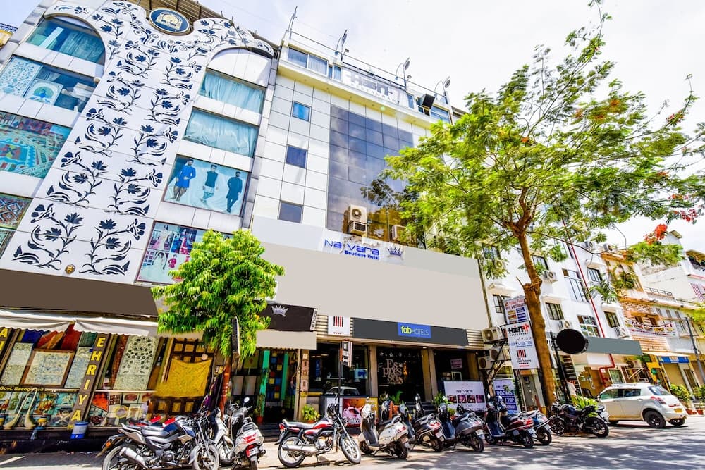 FabHotel Naivara Boutique