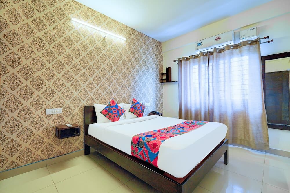 FabHotel Green Wood 5