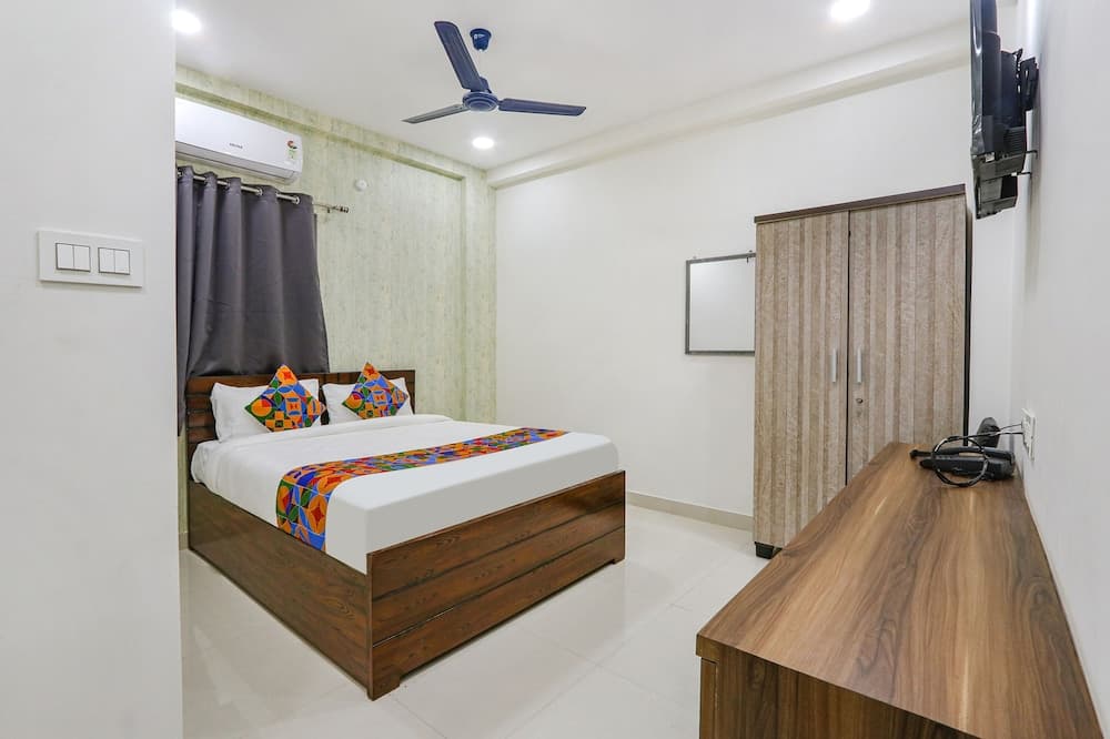 FabHotel Dream Connect