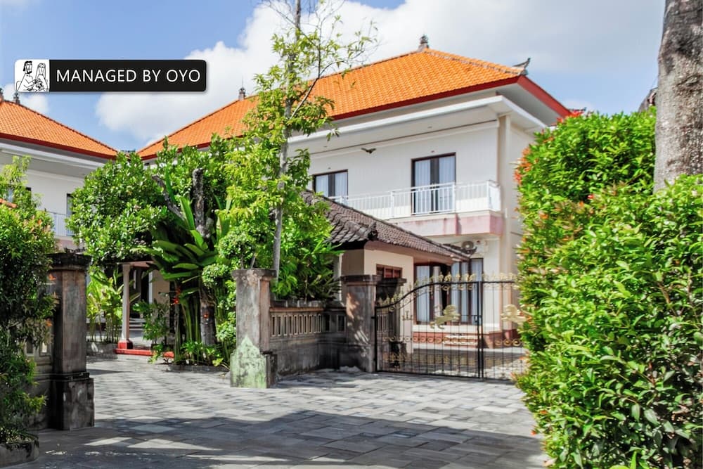 Collection O Near Seminyak Beach Formerly The Kumpi Hotel