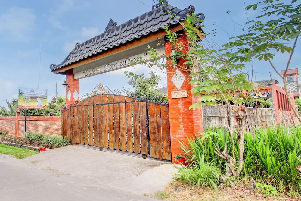 Capital O 93994 Dalem Kamulyan Syariah Guest House