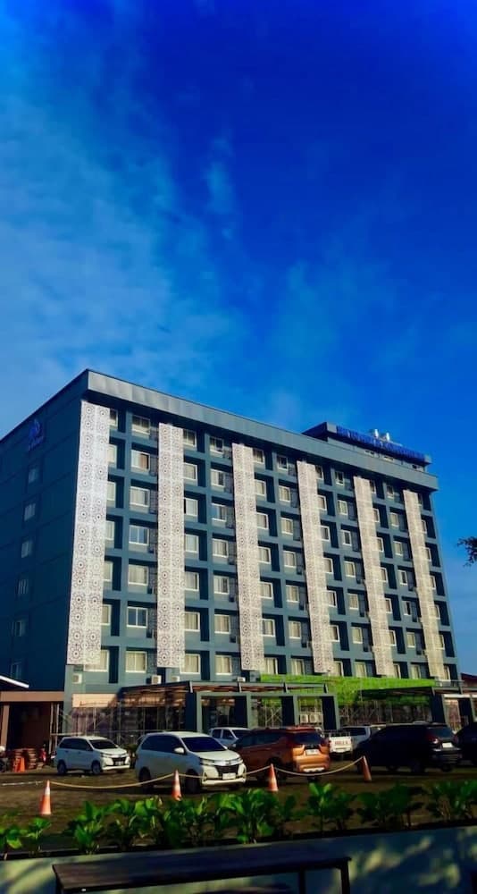 SM Tower Hotel & Convention Center Berau