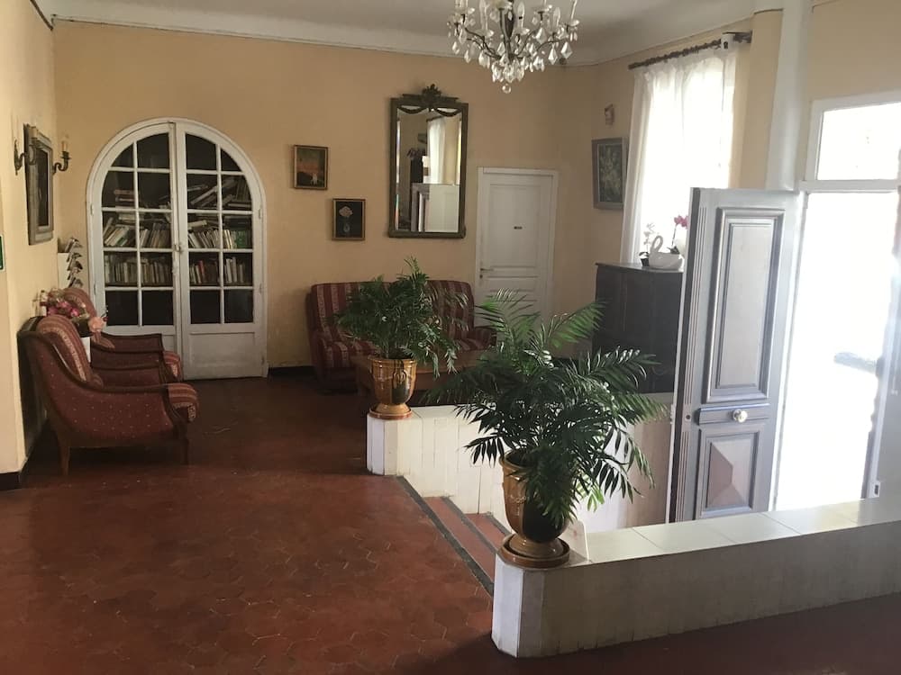 Hôtel L'ÎLOT FLEURI