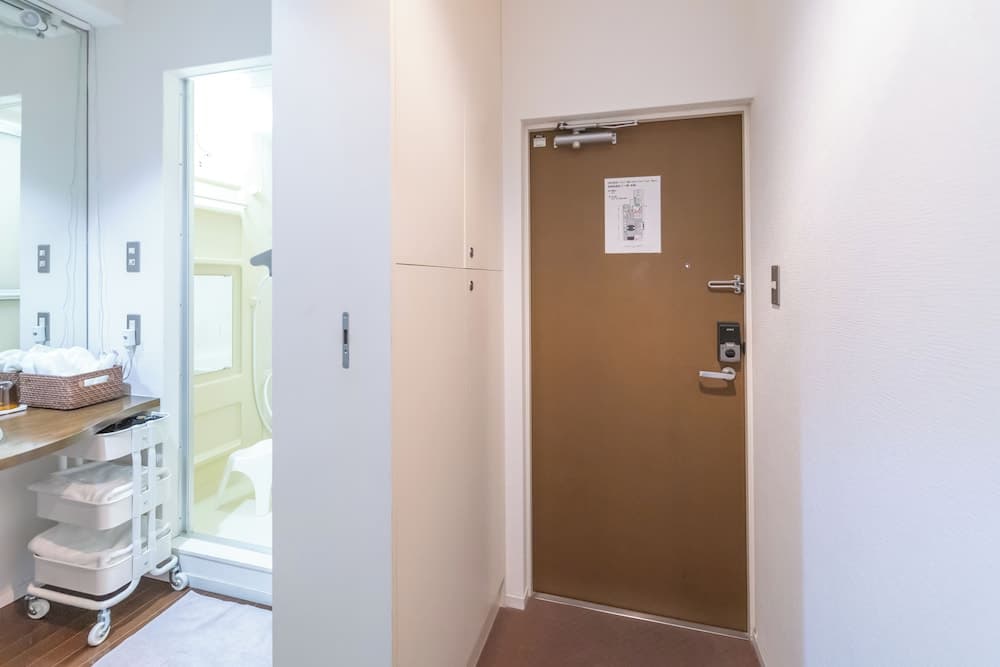 South Point - Self Check-In Only