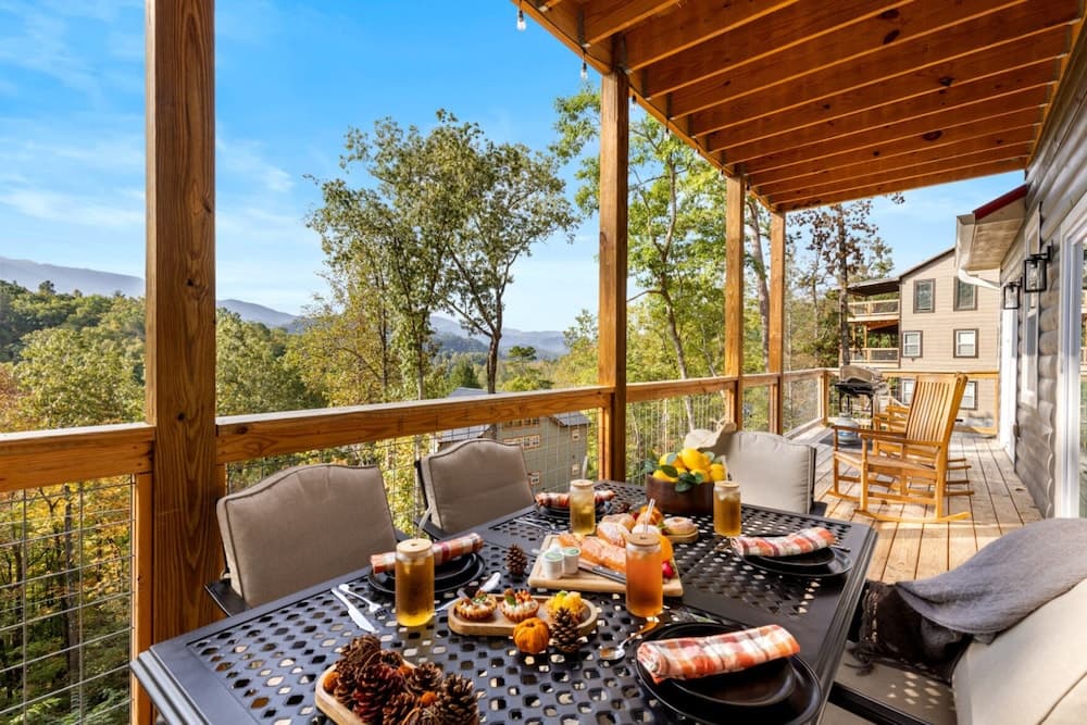 Tranquil Mountain Getaway By Ghosal Luxury Lodging