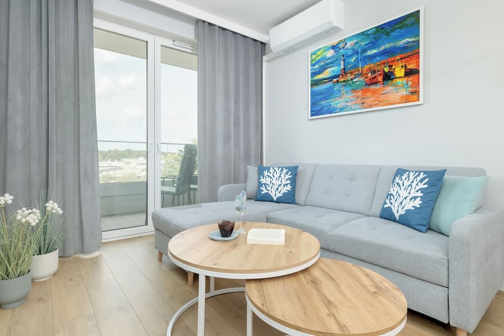 Kołobrzeg Apartment by Renters