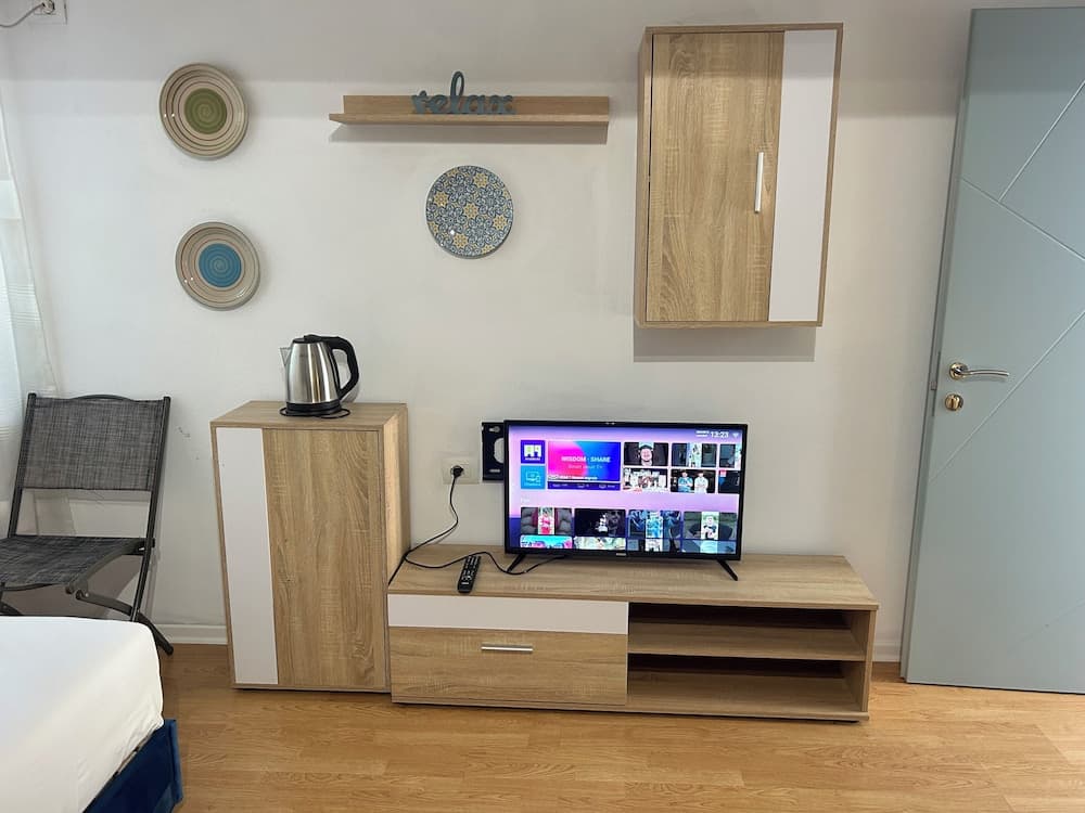 Tirana Budget Retreat Hotel