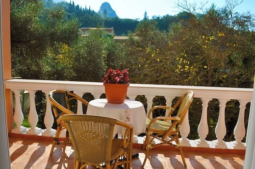 Holiday House Letta in a Very Quiet Location Agios Gordios Beach
